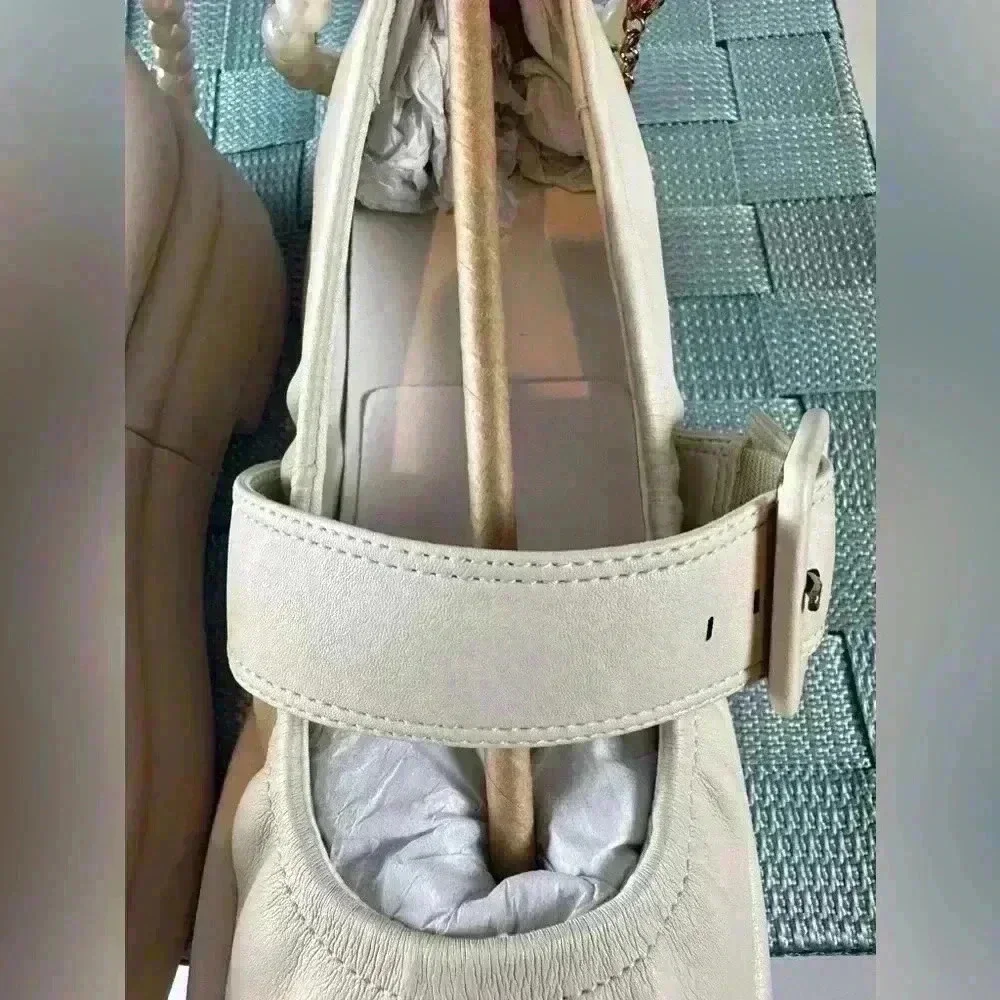 👑👑Charles & Keith Women's Chalk Nola Beaded Strap Platform Ivory Size 6.5